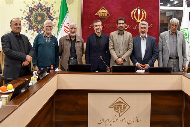 برگزاری نشست هم اندیشی روسای ادوار سازمان امور عشایر ایران